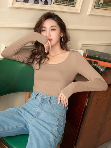 13度WARM++超進化多色輕量內磨毛彈性圓領發熱衣