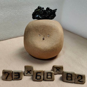 陶偶幸運石系列- 02號 / 七彩礦 療癒系手作陶偶 文創 擺飾