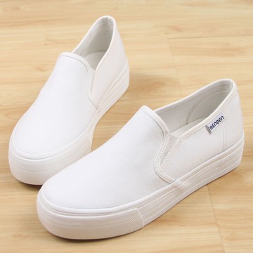人本帆布鞋女鞋松糕鞋厚底一腳蹬樂福鞋平底學生休閑鞋板鞋女8392