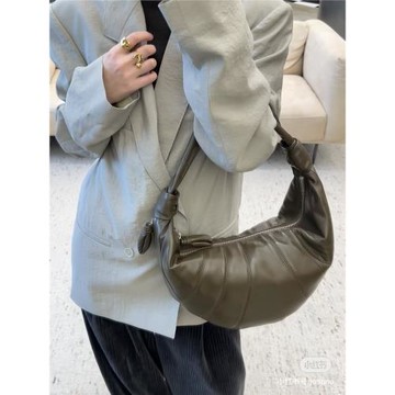 【盒裝】高感羊皮牛角包腋下包真皮百搭大容量可頌包單肩餃子包女