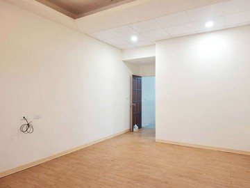 三多光華商圈超值商五店面｜高雄市前鎮區三多二路