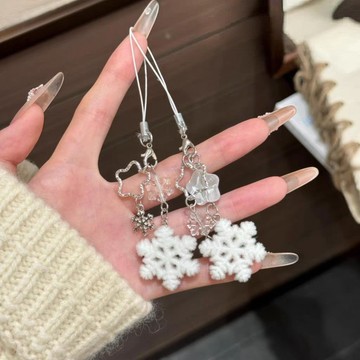 ❄台灣現貨 植絨雪花吊飾 掛飾 掛墜 手機鏈 鑰匙鏈 掛鏈 鑰匙扣 百搭掛繩 包包吊飾 書包掛件 交換禮物 情侶掛件小物