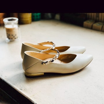 瑪莉喝珍奶（活動式腳背帶）