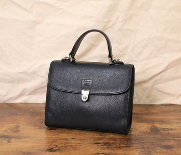 Back to Green:: 經典復古Burberry bg-03 vintage bag