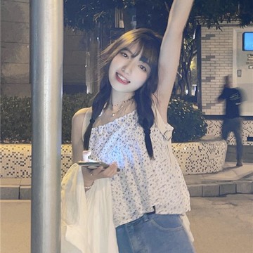 甜美碎花小吊帶夏季新款修身顯瘦可愛減齡內搭外穿背心上衣女
