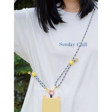 高級手機掛繩鏈斜挎可背掛脖女戶外高端帶子多功能夾貼片可調節