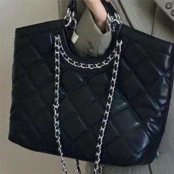 2025輕奢感小香風菱格托特包秋冬新款大容量手提女包鏈條單肩包