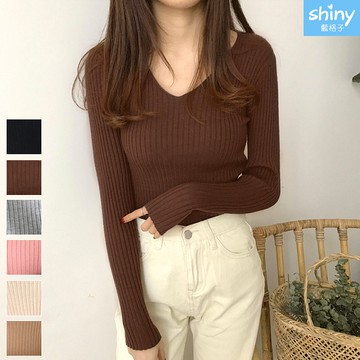 【V3065】shiny藍格子-柔暖秋織．純色V領修身針織長袖上衣