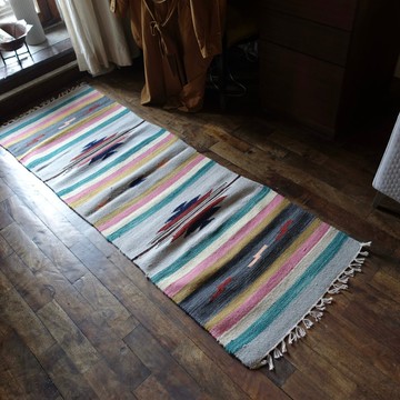 犛牛混羊毛手工織地毯— 平衡 • 橘粉藍