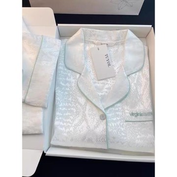 高級感輕奢睡衣女春秋季2024新款真絲高級感冰絲綢長袖家居服套裝