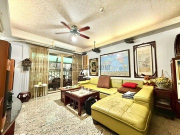 竹北夜市採光美三房平車｜新竹縣竹北市華興街