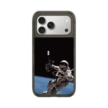 iPhone 17 Pro Max AirX 本質黑 - NASA - Astronaut Schweickart On The Lunar Module
