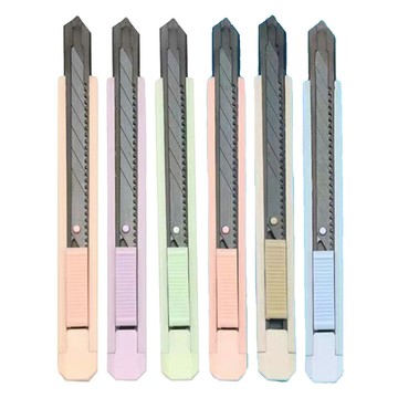 美工刀 P-221(顏色隨機出貨)【九乘九購物網】