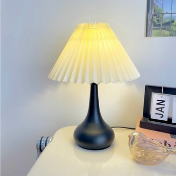 【可開發票】🔥臺燈 臥室 百褶燈  中古簡約現代 氛圍燈 床頭燈 民宿咖啡廳 裝飾燈