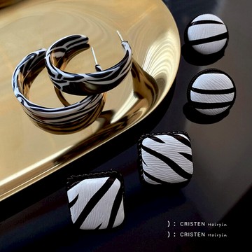 黑白棋盤格愛心耳釘女2021年新款潮秋冬耳環小眾設計感高級耳飾