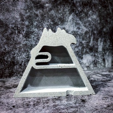 山頂上的貓 水泥製 菸灰缸 收納置物盒