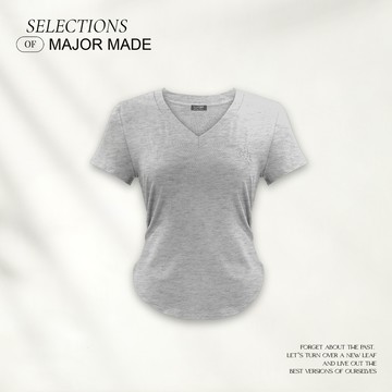 V領鎖鍊字母抓皺修身短T