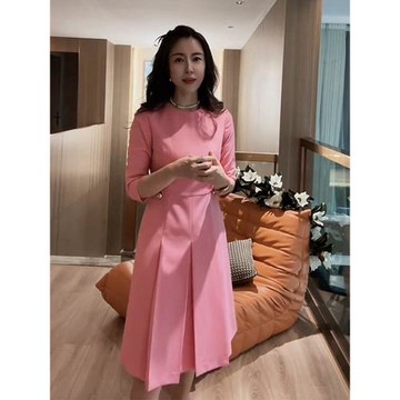 森子歐貨2025春款女裝高端奢華大氣設計小眾端莊小香風粉色連衣裙