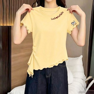 【台灣现貨】獨特設計 不規則木耳邊短袖t恤女 純棉上衣 時尚減齡 短袖上衣女 短款正肩上衣 印花t恤 修身顯瘦 休閒上衣