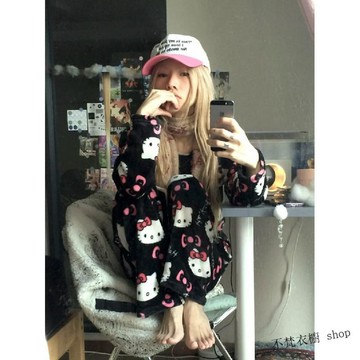【加厚保暖可外穿】法蘭絨睡衣 冬天睡衣 珊瑚絨睡衣 女保暖 法蘭絨睡衣女 秋冬新款 卡通凱蒂貓印花 家居服 居家服 兩件