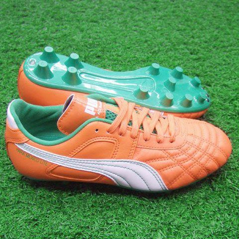 PUMA パラメヒコ ライト ブラック×ホワイト×チームゴールド