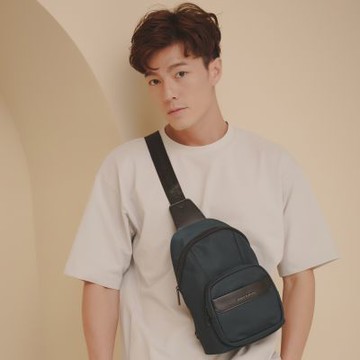 【金安德森】Noel 小巧機能肩背包-孔雀綠