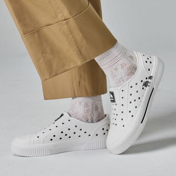 【Tattoo悄悄話系列】moz 瑞典 駝鹿 雙色洞洞餅乾水鞋 (細節中的美)-附鞋扣