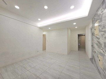 新店區公所捷運面寬邊間一樓｜新北市新店區三民路