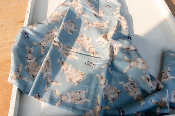 兔仔有機棉包巾/ 獨立印花