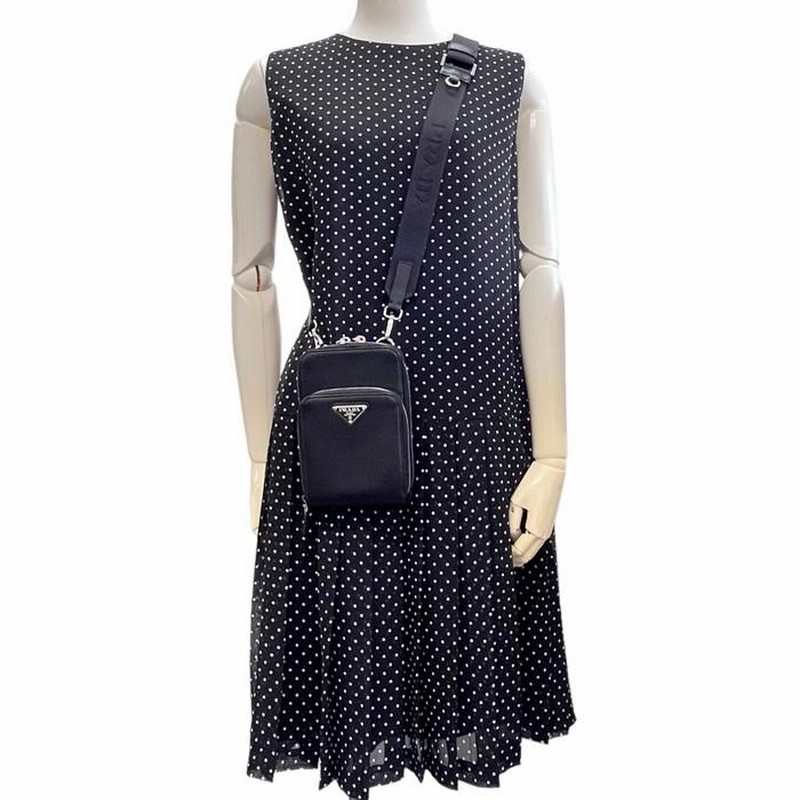 PRADA/プラダ 2ZH126 スマートフォンケース ショルダーバッグ PRADA/プラダ 2ZH126 スマートフォンケース ショルダーバッグ