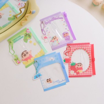 《蠟筆小新》🇯🇵日本｜糖果包造型小卡/徽章收納袋