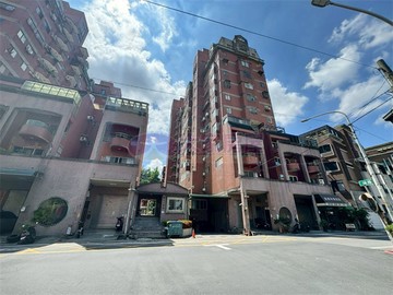 交響曲三房附車位｜彰化縣彰化市埔陽街