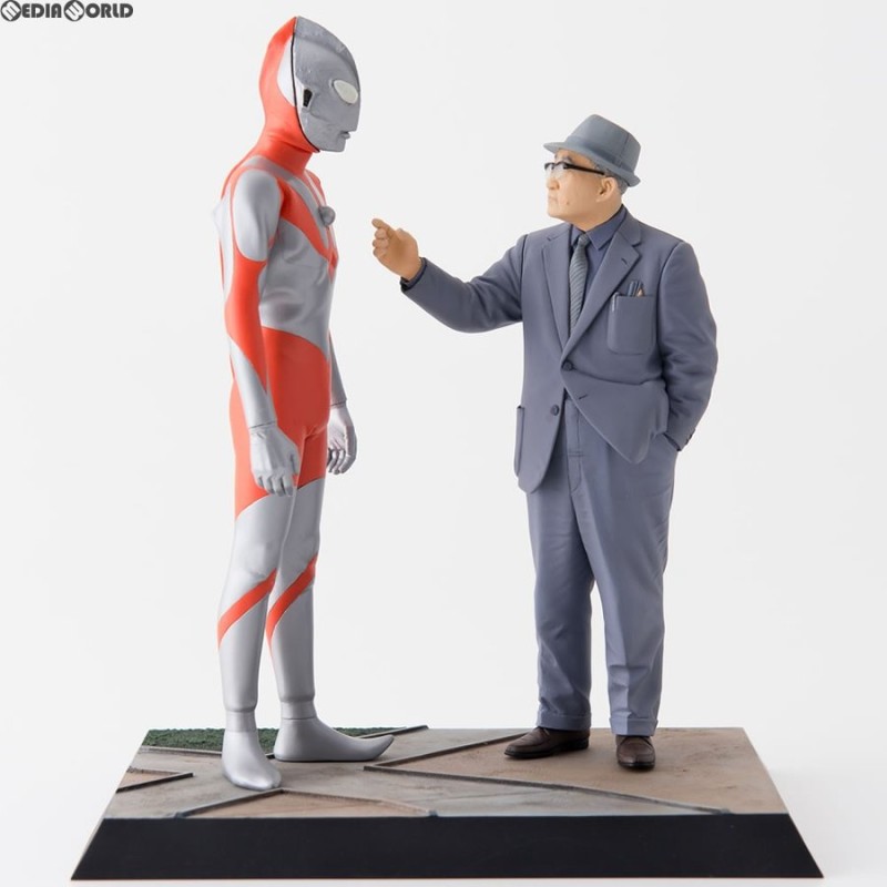 新品即納』{FIG}円谷英二氏とウルトラマン ポリストーン スタチュー 1 