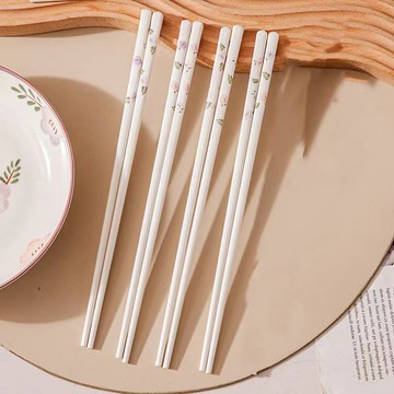 紫萱花陶瓷筷子高溫陶瓷餐具家用陶瓷筷子4雙裝耐高溫可愛套裝 h802