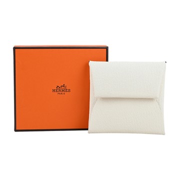 Hermes 愛馬仕 Bastia 羊皮方形釦式零錢包(I2奶油白)