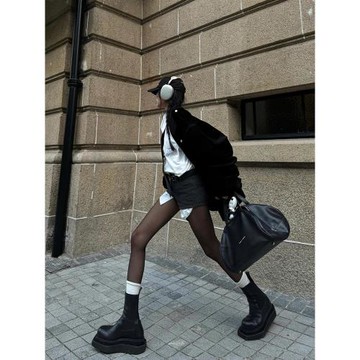 拽酷辣妹歐美暗黑風大頭厚底切爾西短靴2025年秋冬小眾馬丁靴女