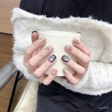 ➕最新設計款穿戴甲💅手工穿戴甲黑珍珠貓眼波點碎鑽爆閃甲片甜酷美式小香風複古美甲貼短款穿戴甲 U82B