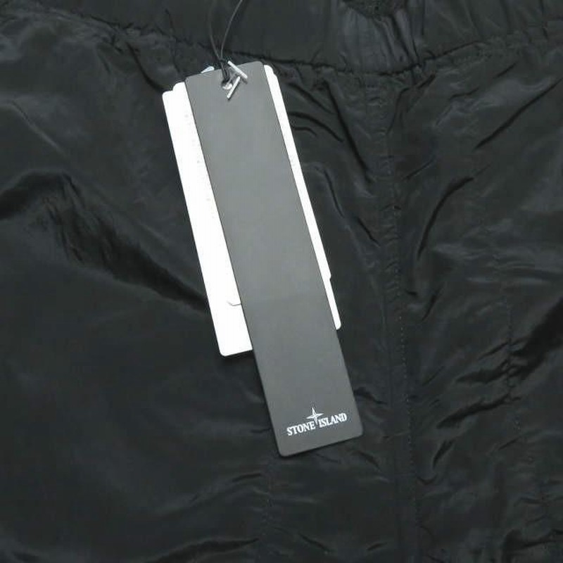 ストーンアイランド STONE ISLAND 19SS Nylon metal pants ストーンアイランド STONE ISLAND 19SS Nylon metal pants