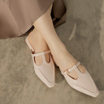 OB嚴選 優雅漆皮T字尖頭低跟半拖鞋 《SA047》現貨