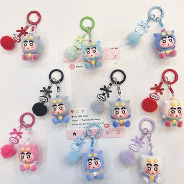 蠟筆小新吊飾🎀 超人小新鑰匙扣書包可愛卡通掛件拉布少女公仔包包掛飾禮物閨蜜 可愛吊飾 包包吊飾
