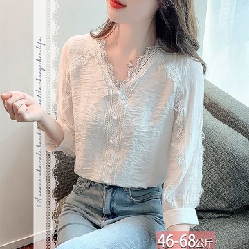 大V蕾絲鏤空花邊釦飾泡泡袖上衣 M-XL【704963X】【現+預】☆流行前線☆