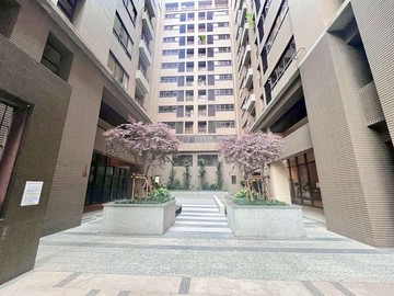 社區內性價比最高｜嶺東精科機能好三房+平面車位｜台中市南屯區寶山東二街