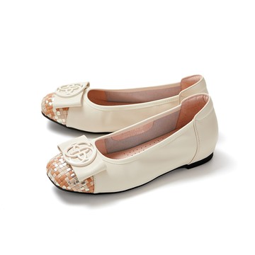 GREEN PINE撞色編織方頭真皮平底鞋 米色 (00330861)