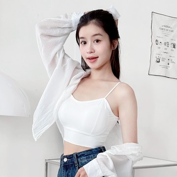 【Fee現貨4色】冰絲細肩帶小可愛BRA TOP🔥罩杯背心 胸墊背心 固定杯 吊帶背心 涼感 背心 女上衣 3公分胸墊