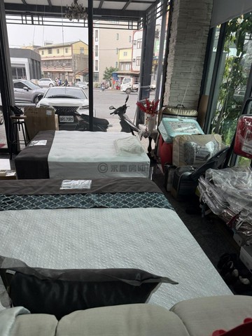 員林大全聯星巴克大面寬金店面｜彰化縣員林市中山路一段