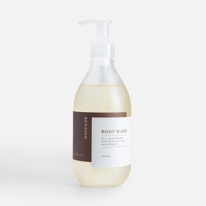 日光植萃香氛沐浴露500mL 乳香脂與安息香