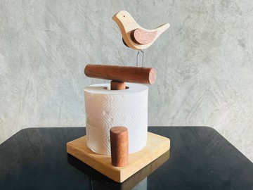 木製動物造型紙巾盒。
