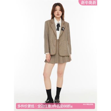 GW大碼女裝套裝女2025新款胖MM活潑減齡學院風格子西裝短裙兩件套