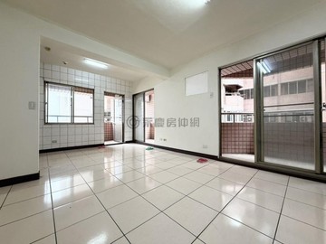 低總價！首購族首選室內29坪中興商圈採光大三房｜台中市大里區中興路二段