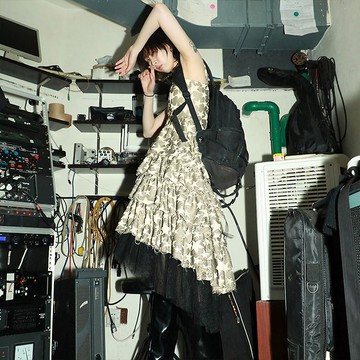 蛋糕星裙少女吉他手流浪吊帶連衣裙